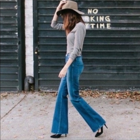 Madewell Denim - Madewell Flea Market Flare 9” High Rise Jeans